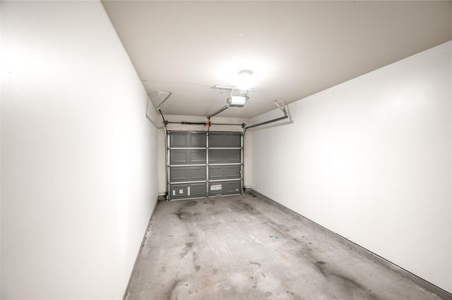 1719 Redwing Bluff Drive, Houston, TX 77009