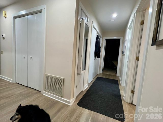 200 Foxlair Court, Matthews, NC 28105