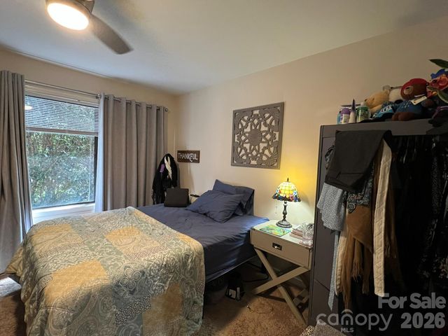 200 Foxlair Court, Matthews, NC 28105