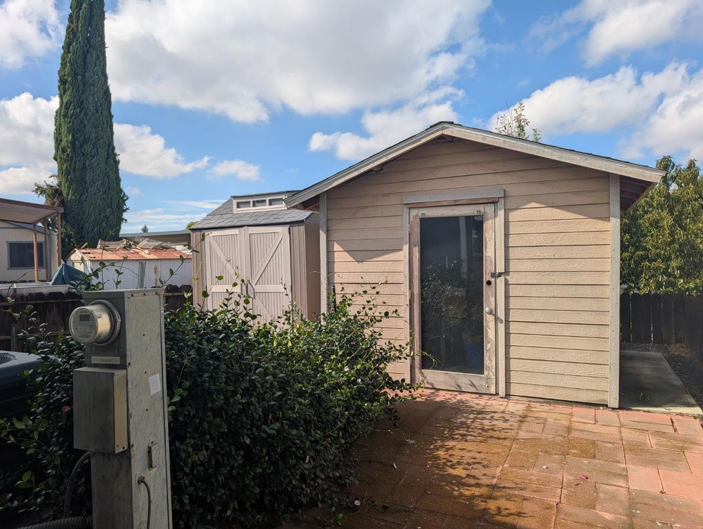 Image 18 of property listing at 1218 E Cleveland Avenue # 167, Madera, CA 93638