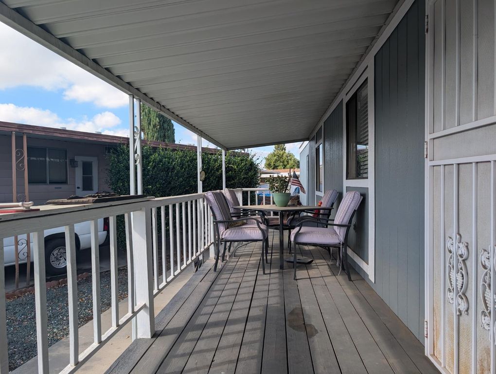 Image 3 of property listing at 1218 E Cleveland Avenue # 167, Madera, CA 93638