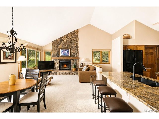 1107 Preserve Cir, Golden, CO 80401