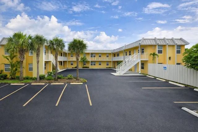 8 SE 19th Avenue 9, Pompano Beach, FL 33060