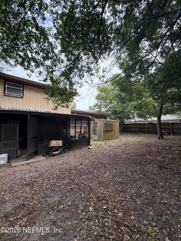 7816 JAGUAR Drive, Jacksonville, FL 32244