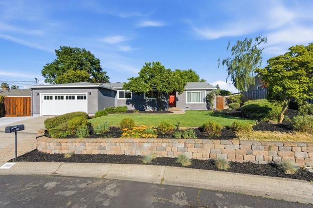 536 Coralie Drive, Walnut Creek, CA 94597