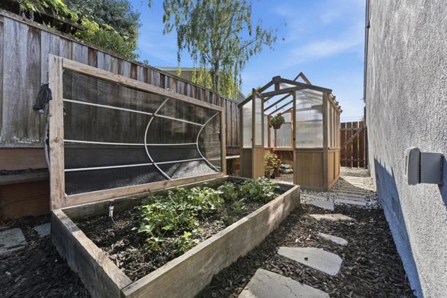 536 Coralie Drive, Walnut Creek, CA 94597