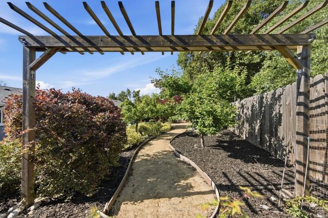 536 Coralie Drive, Walnut Creek, CA 94597