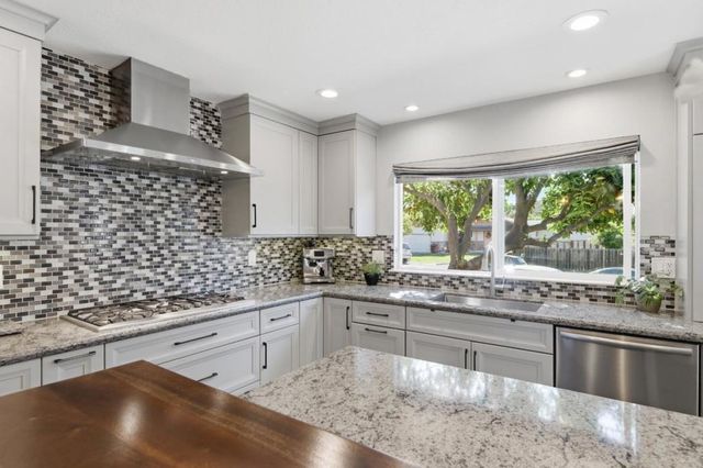 536 Coralie Drive, Walnut Creek, CA 94597