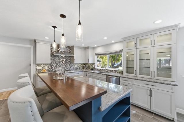 536 Coralie Drive, Walnut Creek, CA 94597