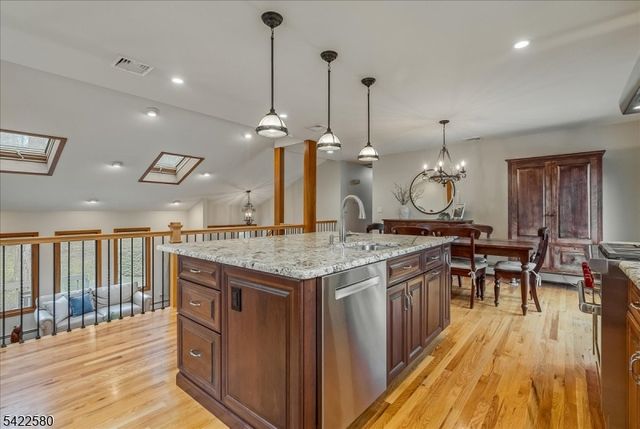 97 Skyline Dr, Sparta Twp., NJ 07871