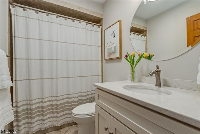97 Skyline Dr, Sparta Twp., NJ 07871