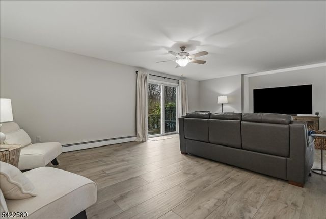 97 Skyline Dr, Sparta Twp., NJ 07871