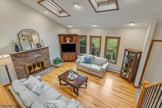 97 Skyline Dr, Sparta Twp., NJ 07871