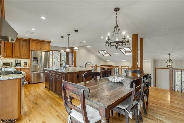 97 Skyline Dr, Sparta Twp., NJ 07871