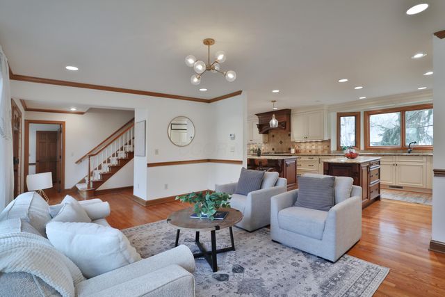 8240 Spruce Needle Court, Columbus, OH 43235