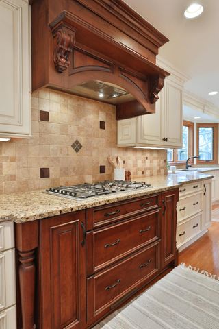 8240 Spruce Needle Court, Columbus, OH 43235