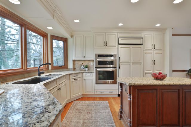 8240 Spruce Needle Court, Columbus, OH 43235