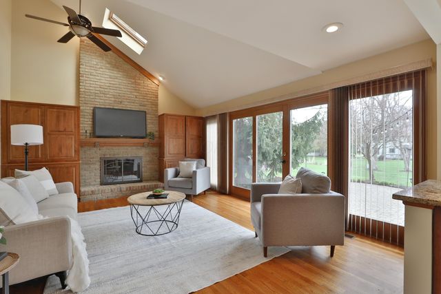 8240 Spruce Needle Court, Columbus, OH 43235