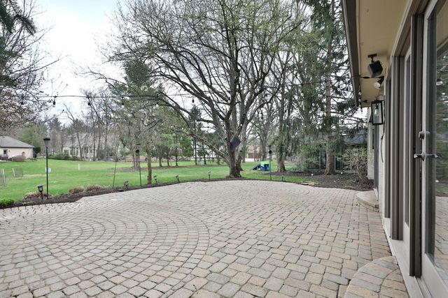 8240 Spruce Needle Court, Columbus, OH 43235