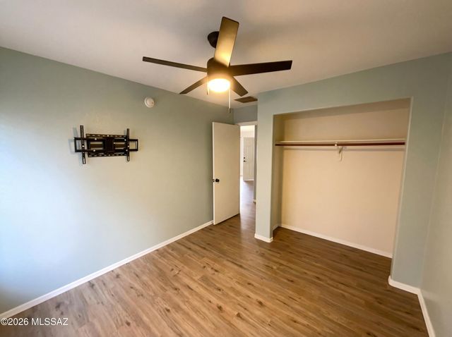 7876 S Baja Stone Avenue, Tucson, AZ 85756