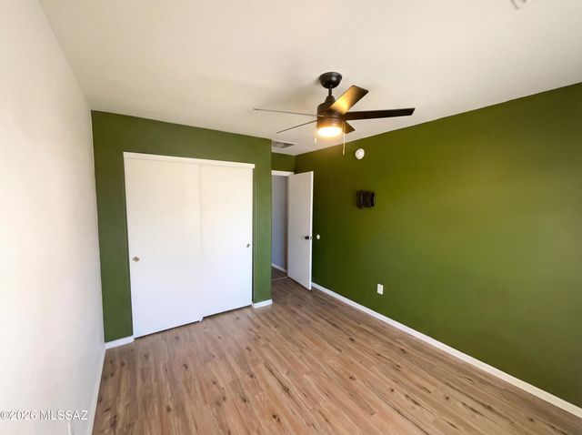 7876 S Baja Stone Avenue, Tucson, AZ 85756