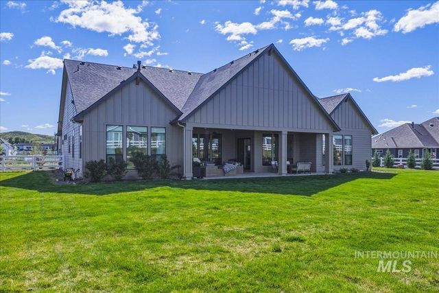 7664 W Diamond Lake Dr., Boise, ID 83714