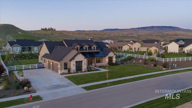 7664 W Diamond Lake Dr., Boise, ID 83714