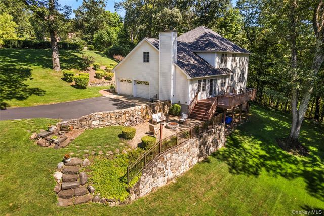 17 Ruby Lane, Carmel, NY 10512