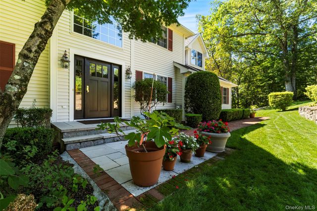 17 Ruby Lane, Carmel, NY 10512