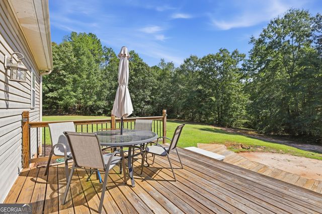 2952 Rock Creek Road, Toccoa, GA 30577