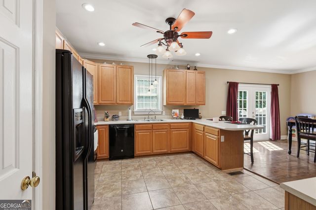 2952 Rock Creek Road, Toccoa, GA 30577