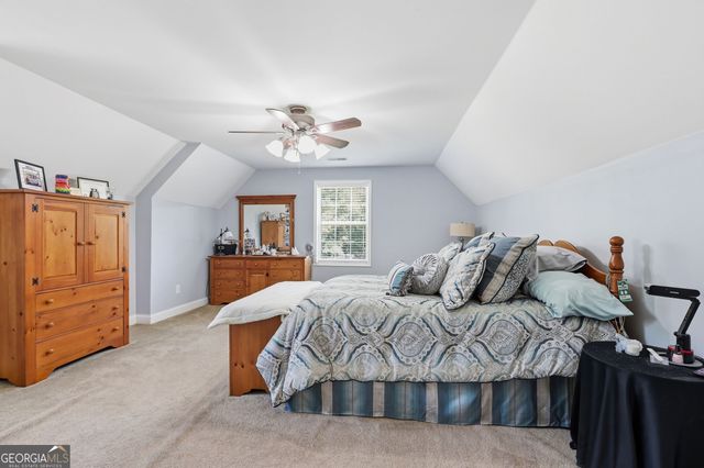 2952 Rock Creek Road, Toccoa, GA 30577