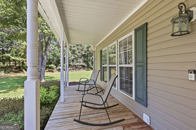 2952 Rock Creek Road, Toccoa, GA 30577