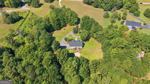 2952 Rock Creek Road, Toccoa, GA 30577
