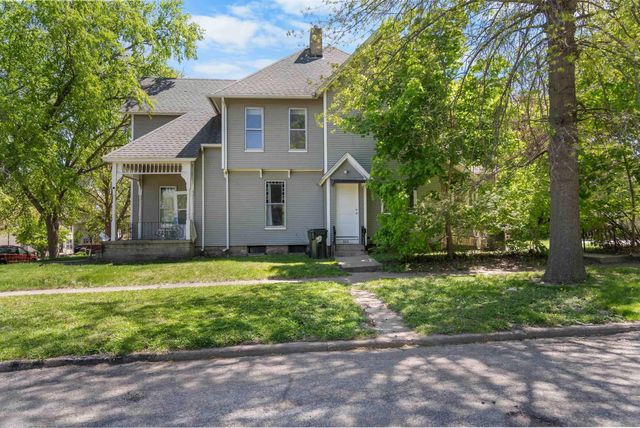 526 W 8th Street, Cedar Falls, IA 50613
