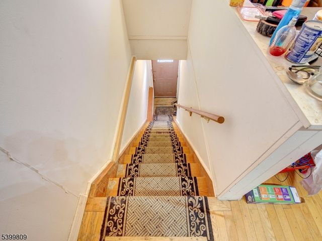 32 W 19Th St, Bayonne City, NJ 07002