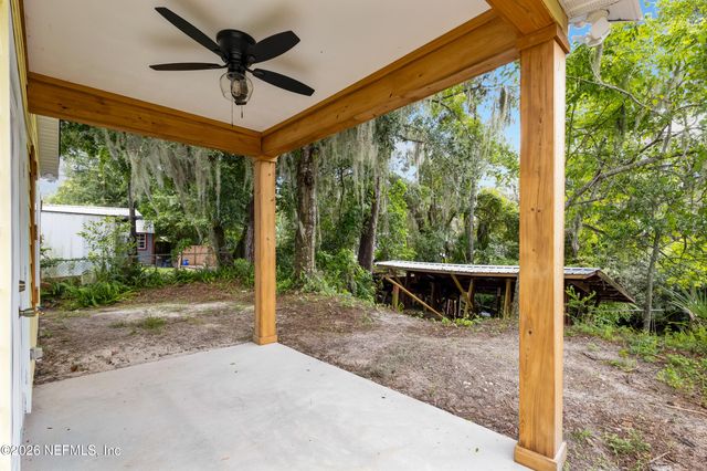 117 CAMELLIA Drive, Satsuma, FL 32189