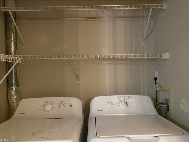 301 Civil Ct Unit E, Newport News, VA 23608