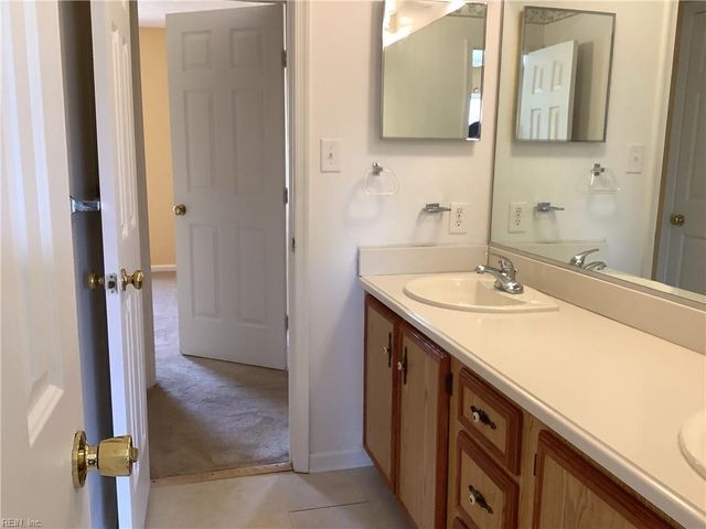 301 Civil Ct Unit E, Newport News, VA 23608