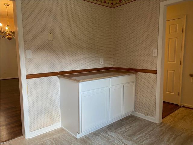 301 Civil Ct Unit E, Newport News, VA 23608
