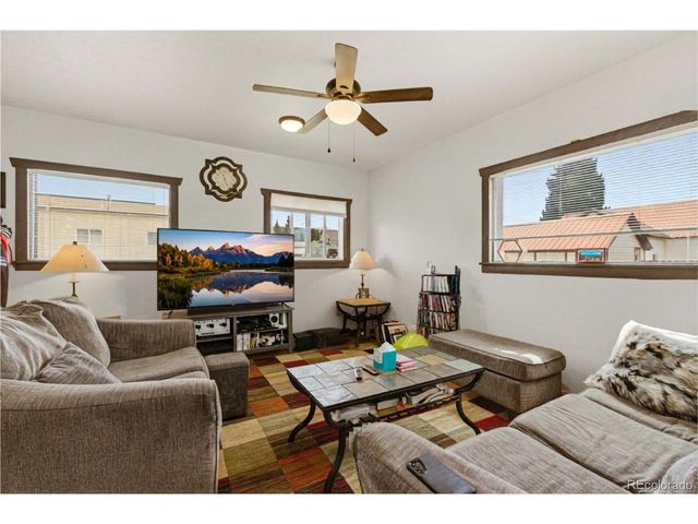 601 Chestnut St, Leadville, CO 80461