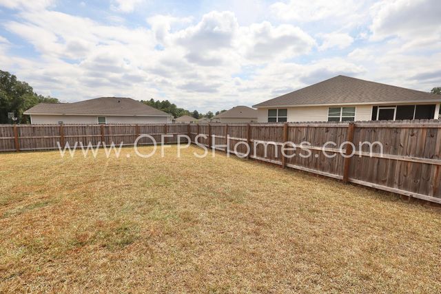 3125 Van Day Way, Crestview, FL 32539