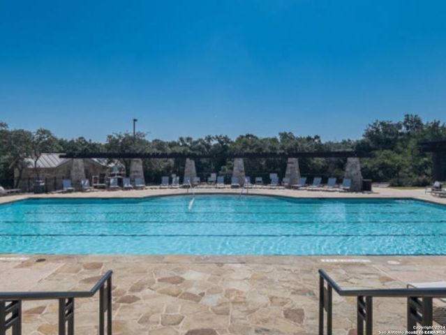 713 Brown Thrasher, San Antonio, TX 78253