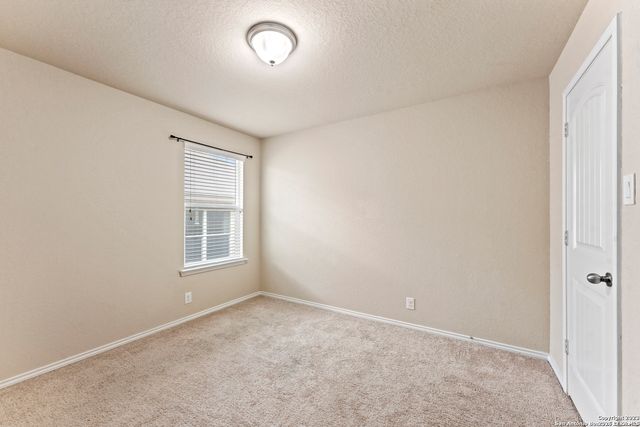 713 Brown Thrasher, San Antonio, TX 78253