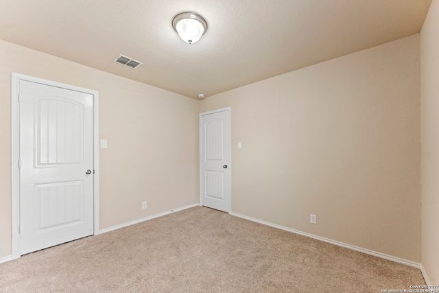 713 Brown Thrasher, San Antonio, TX 78253