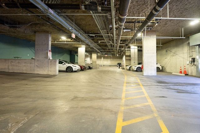 180 Telford St 605, Boston, MA 02135