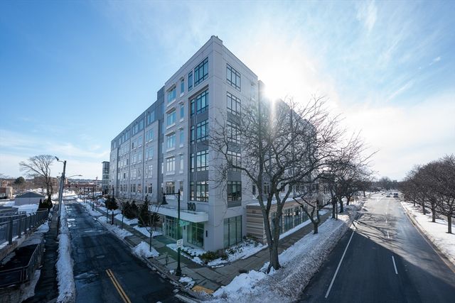 180 Telford St 605, Boston, MA 02135