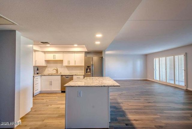 7970 E Camelback Road 205, Scottsdale, AZ 85251