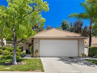 23891 VIA ASTUTO, Murrieta, CA 92562