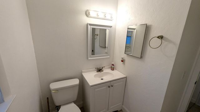 12 W Casa Loma Drive, Mary Esther, FL 32569